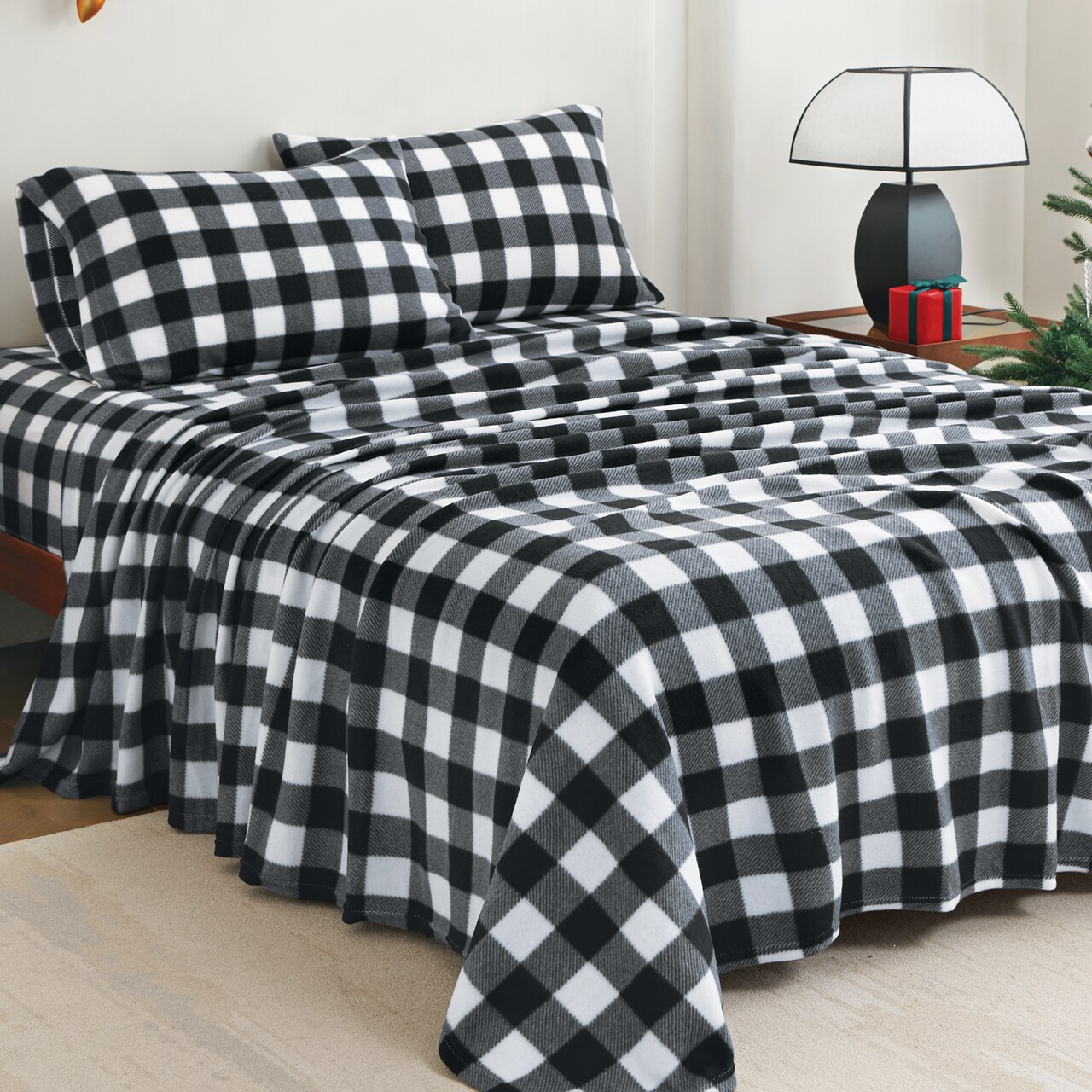 Collections Etc Black And White Buffalo Plaid Fleece Sheet Set